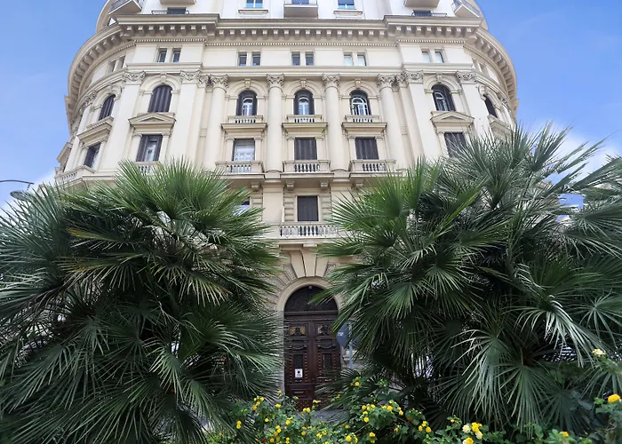 Hotel Piazza Bovio 22 Napoli